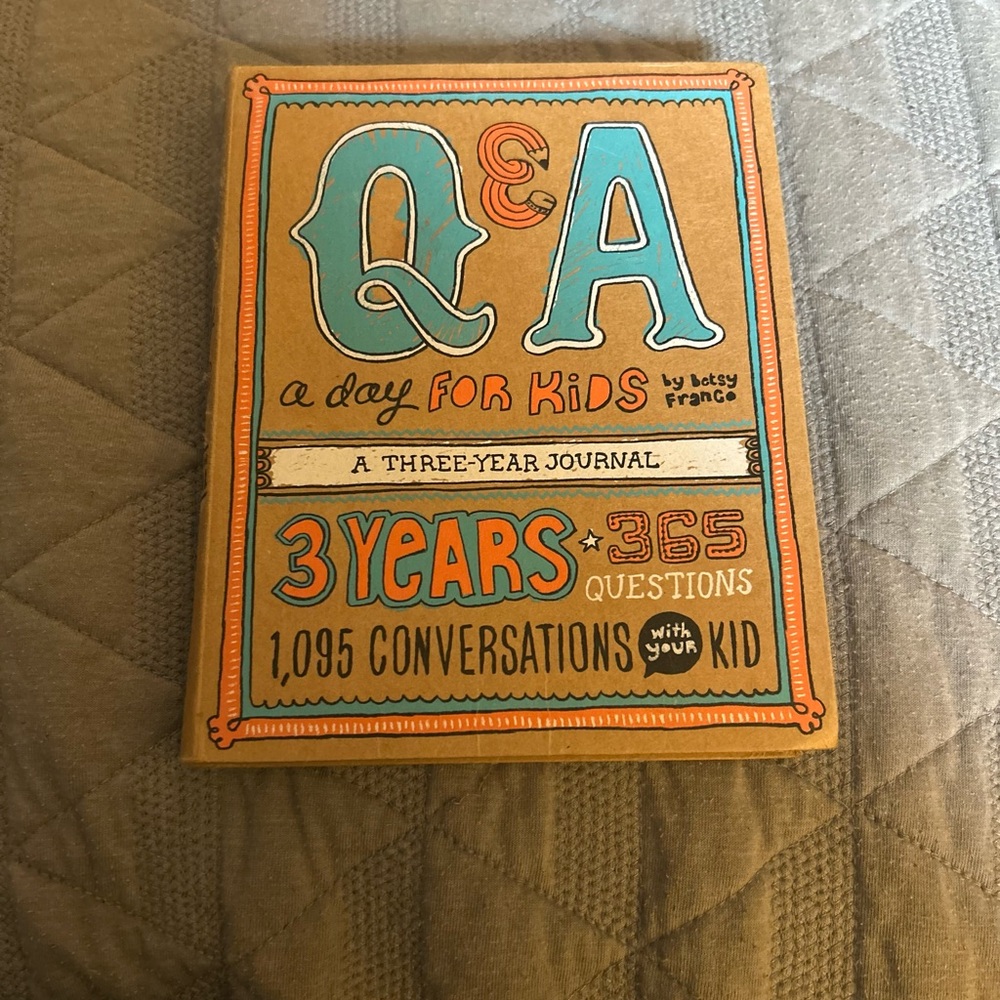 Q&A A Day for Kids - 3 Years Journal by Betsy France 1,095 Conversations